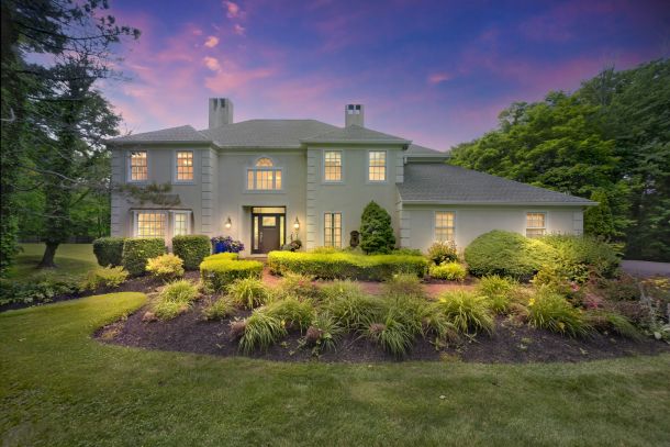 View info for 872 Roscommon Rd., Bryn Mawr